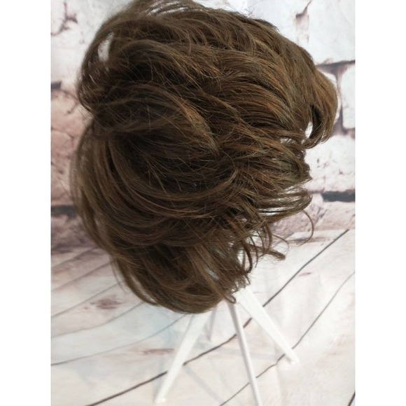 Brunette brown Auburn Red Shag short hair modacrylic Wig Nature Blend with stand - Picture 2 of 6